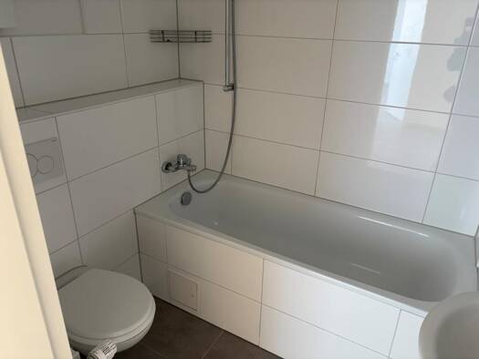 Wohnung zur Miete 479 € 2 Zimmer 63,4 m² 7. Geschoss Von-Humboldt-Straße 8 Birth Velbert 42549
