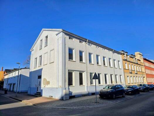 Mehrfamilienhaus zum Kauf 355.000 € 14 Zimmer 482 m² 786 m² Grundstück Spremberg 03130
