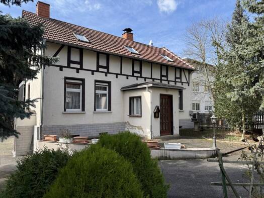 Einfamilienhaus zum Kauf 169.900 € 5 Zimmer 127 m² 1.664 m² Grundstück frei ab sofort Langenberg Gera 07552