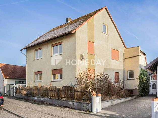 Einfamilienhaus zum Kauf 350.000 € 8 Zimmer 164,3 m² 381,3 m² Grundstück Wölfersheim 61200