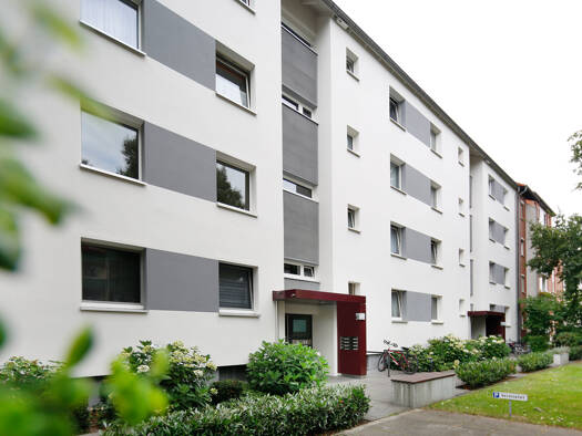 Wohnung zur Miete 683 € 3 Zimmer 68,9 m² 3. Geschoss frei ab 01.05.2026 Eichsfelder Str. 40b Stöcken Hannover 30419