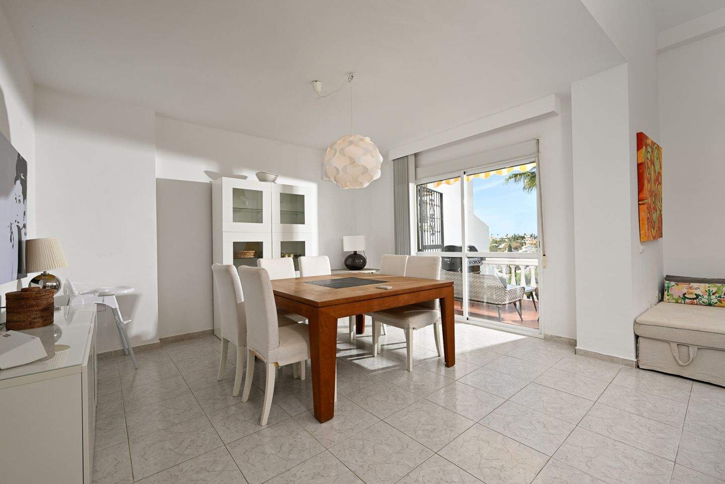 Immobilie in Wietzendorf - Großzügiges Stadthaus mit 4 Schlafzimmern in Calahonda mit Panoramablick und privatem Pool - Bild 4