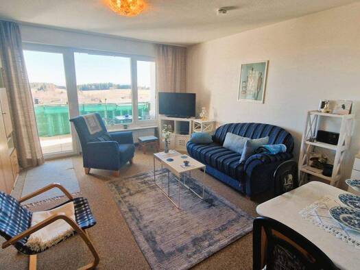 Studio zum Kauf 70.000 € 1 Zimmer 30,6 m² 1. Geschoss frei ab sofort Waldshuter-Str. 12 Höchenschwand 79862