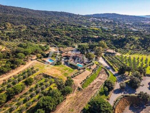 Einfamilienhaus zum Kauf 3.690.000 € 19 Zimmer 500 m² 88.500 m² Grundstück Ville-Les Saquedes-Le Bouillonnet Sainte-Maxime 83120