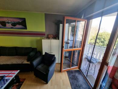 Wohnung zur Miete 370 € 2 Zimmer 41 m² 1. Geschoss frei ab sofort Schmölln Schmölln 04626