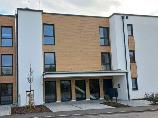 Wohnung zur Miete 750 € 2 Zimmer 64 m² 1. Geschoss frei ab sofort Lengfelderstraße Eggenfelden Eggenfelden 84307