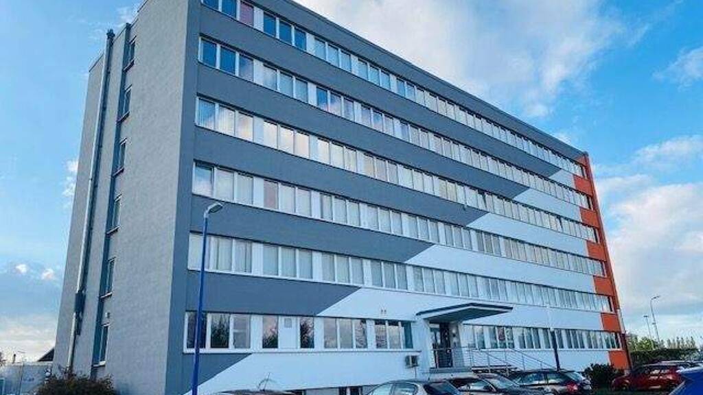 Büro zur Miete provisionsfrei 6 € 11 Zimmer 356 m² Bürofläche teilbar von 18 m² bis 40 m² Parsevalstraße 6 Bitterfeld Bitterfeld-Wolfen 06749