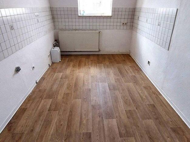 Wohnung zur Miete 465 € 3,5 Zimmer 77 m² 5. Geschoss Weißenfels Weißenfels 06667