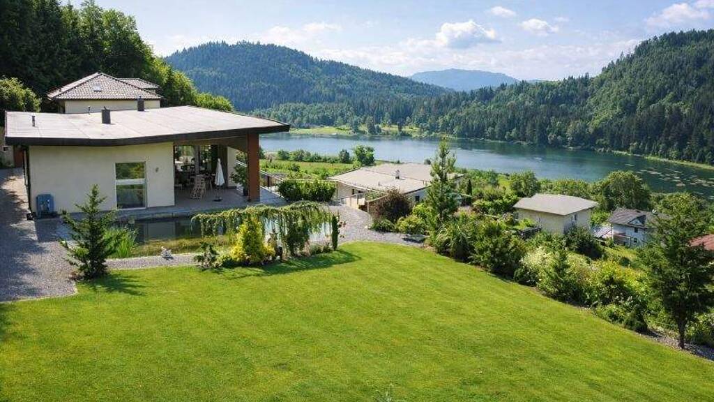 Haus zum Kauf 1.450.000 € 6 Zimmer 240 m² 2.181 m² Grundstück St. Urban 9554