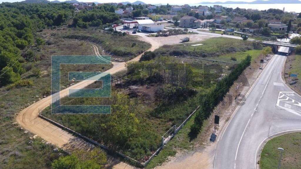 Land-/Forstwirtschaft zum Kauf 689.000 € Pakostane