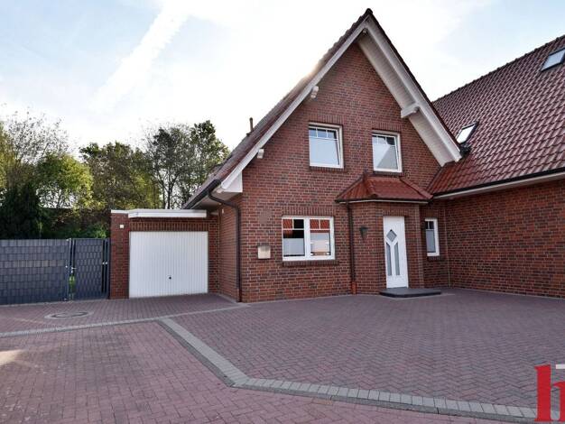 Doppelhaushälfte zur Miete 1.350 € 4 Zimmer 130 m² 325 m² Grundstück frei ab 01.11.2026 Lohne Lohne 49393