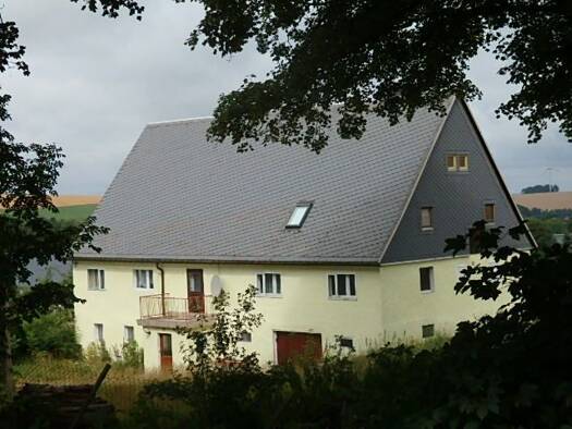 Bauernhaus zum Kauf 50.000 € 10 Zimmer 150 m² 7.042 m² Grundstück Clausnitz Rechenberg-Bienenmühle 09623