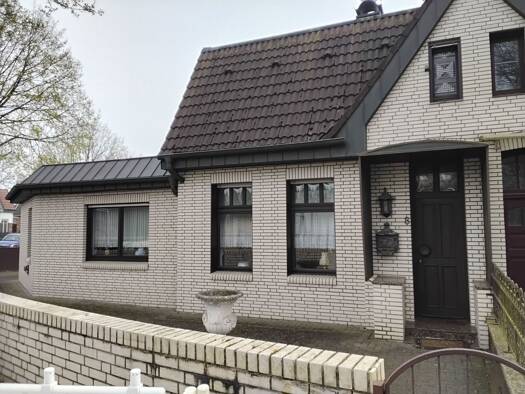 Doppelhaushälfte zum Kauf 229.000 € 4 Zimmer 110 m² 474 m² Grundstück frei ab sofort Gronau 48599