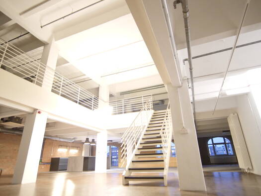 Büro zur Miete provisionsfrei 25 € 704 m² Bürofläche Friedrichshain Berlin 10245