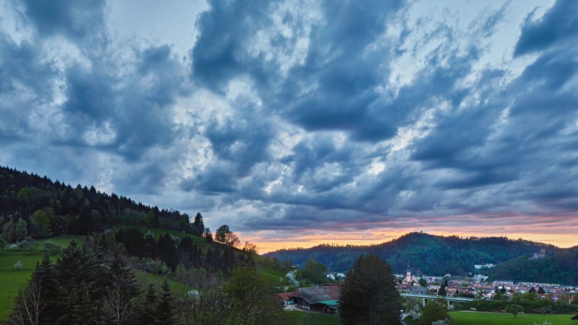 Terrassenwohnung zum Kauf provisionsfrei 1.289.000 € 6 Zimmer 196,6 m²<br/>Wohnfläche 1.<br/>Geschoss Waldkirch Waldkrich 79183