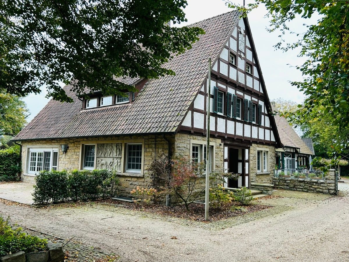 Einfamilienhaus zur Miete 1.750 € 6 Zimmer 180 m²<br/>Wohnfläche 500 m²<br/>Grundstück Bevergern Hörstel / Bevergern 48477