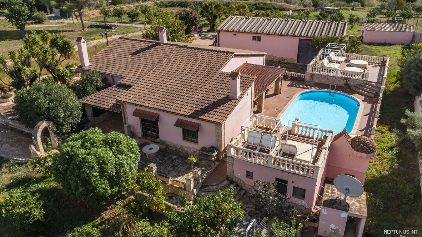 Finca zum Kauf 1.900.000 € 4 Zimmer 195 m²<br/>Wohnfläche 24.500 m²<br/>Grundstück Calvia 07184