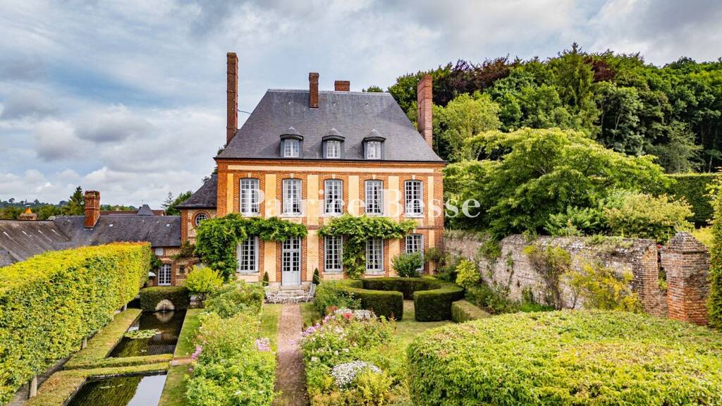 Reihenmittelhaus zum Kauf 1.400.000 € 8 Zimmer 580 m² 4.440 m² Grundstück Cany-Barville 76450