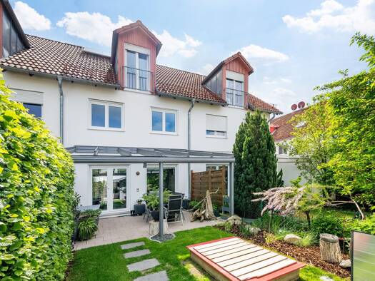 Reihenmittelhaus zum Kauf 849.000 € 6 Zimmer 135 m² 241 m² Grundstück frei ab 01.01.2027 Hallbergmoos Hallbergmoos 85399