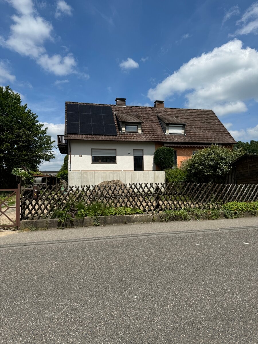 Einfamilienhaus zur Miete 1.400 € 4 Zimmer 90 m²<br/>Wohnfläche 359 m²<br/>Grundstück Wahllokal 130 Siegburg 53721