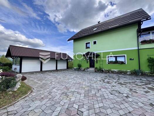 Wohnung zur Miete 300 € 3 Zimmer 75 m² Fuzine Fužine