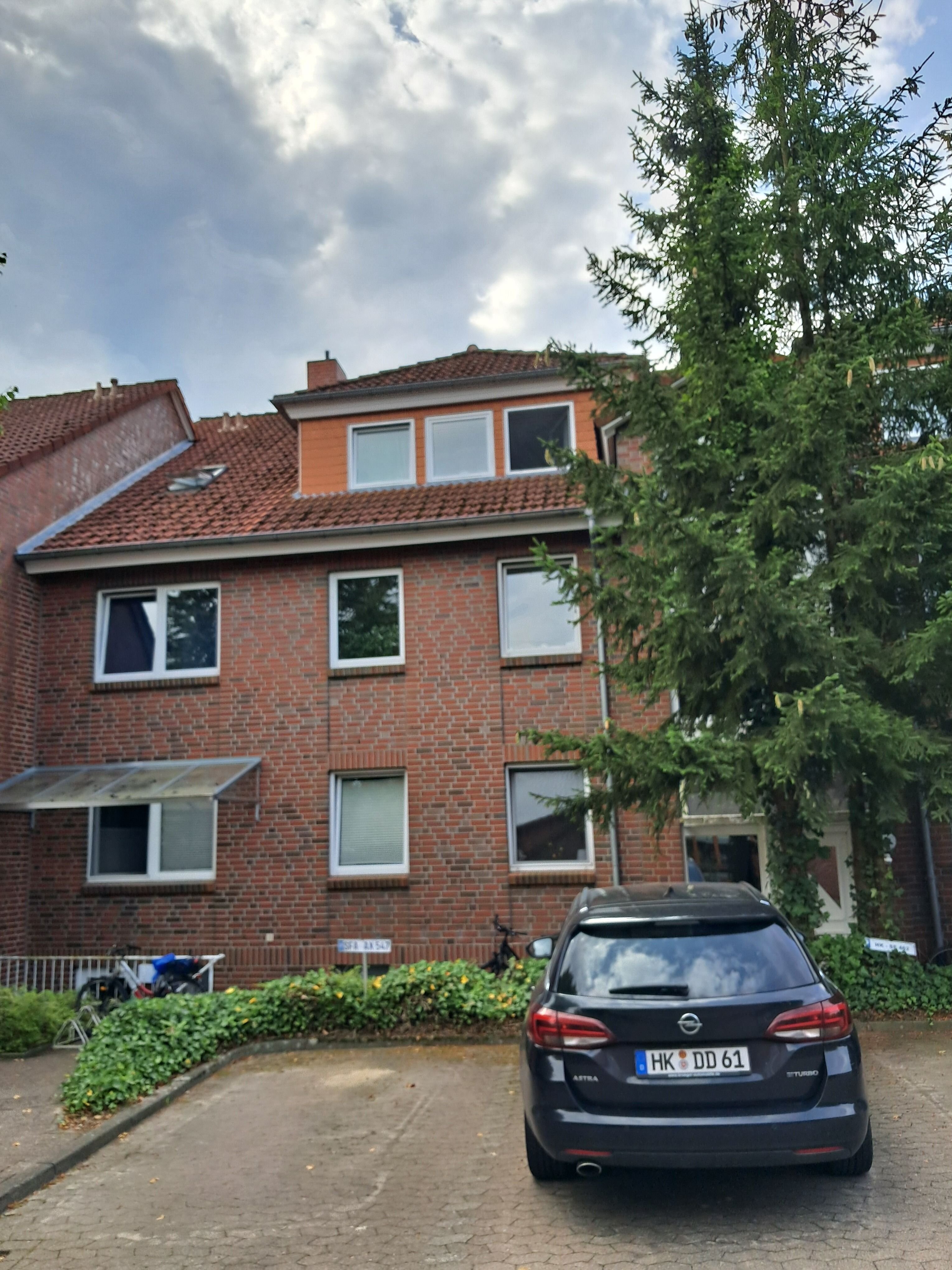 Wohnung zur Miete 650 € 4 Zimmer 99 m²<br/>Wohnfläche 2.<br/>Geschoss 01.03.2025<br/>Verfügbarkeit Baderstr. 4 Soltau Soltau 29614