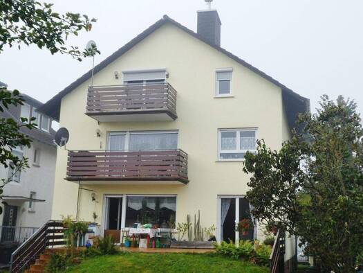 Mehrfamilienhaus zum Kauf provisionsfrei 698.000 € 9 Zimmer 238 m² 587 m² Grundstück Lämmerspiel Mühlheim am Main 63165