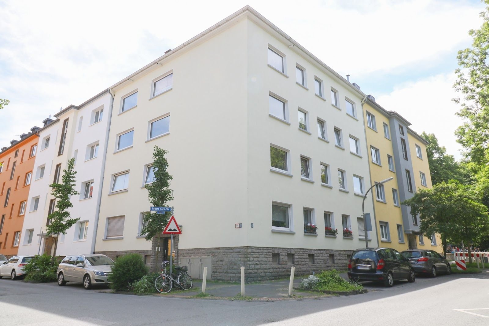 Wohnung zur Miete 646 € 2 Zimmer 85 m²<br/>Wohnfläche 2.<br/>Geschoss 16.12.2024<br/>Verfügbarkeit Robert-Koch-Str. 51 Hangeney Dortmund 44379