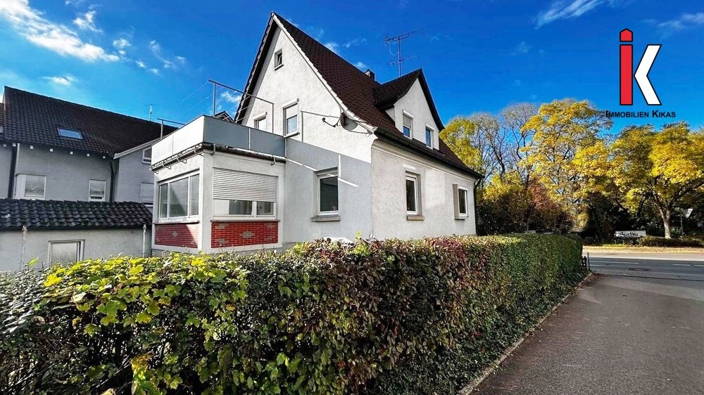 Einfamilienhaus zum Kauf 439.000 € 8 Zimmer 135 m²<br/>Wohnfläche 325 m²<br/>Grundstück Sindelfingen 1 Sindelfingen 71065