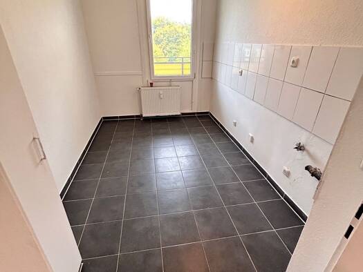 Wohnung zur Miete 705 € 3 Zimmer 81 m² EG frei ab sofort Römerbrunnen 35 Mülfort Mönchengladbach 41238