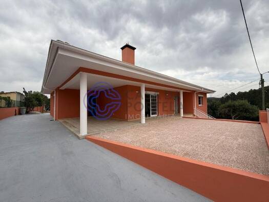 Haus zum Kauf 455.000 € 173 m² 540 m² Grundstück Canedo, Vale e Vila Maior 4525