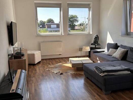 Wohnung zur Miete 560 € 2 Zimmer 72,8 m² 1. Geschoss Hauptstraße 466 Ramsloh Saterland 26683