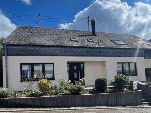 Einfamilienhaus zum Kauf provisionsfrei 705.000 € 9 Zimmer 225 m² 604 m² Grundstück frei ab sofort Sirzenich Trierweiler 54311
