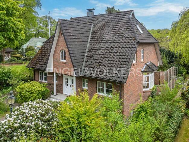 Villa zum Kauf 1.125.000 € 6 Zimmer 228 m² 1.331 m² Grundstück Großhansdorf 22927