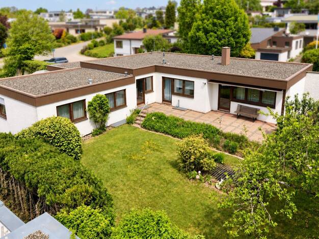 Einfamilienhaus zum Kauf 498.000 € 6,5 Zimmer 185 m² 585 m² Grundstück Biberach Biberach an der Riß 88400