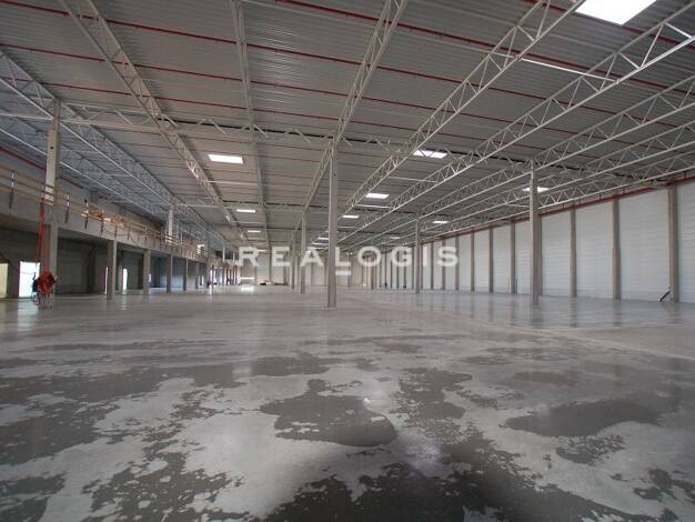 Halle/Industriefläche zur Miete 6.500 m² Lagerfläche teilbar ab 3.000 m² Nikola Landshut 84034