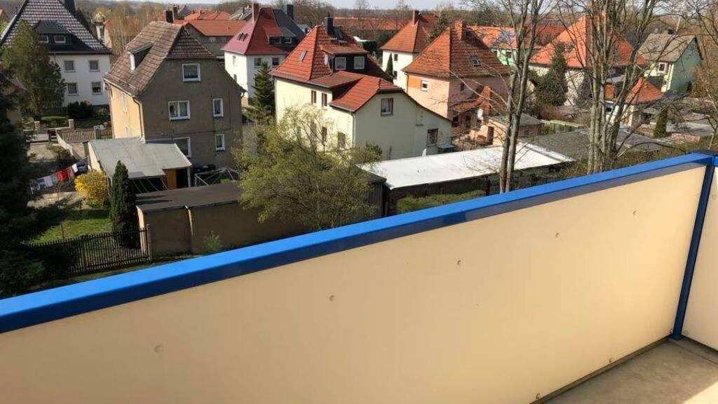 Wohnung zur Miete 395 € 2 Zimmer 54 m² 4 Geschosse frei ab sofort Am Wasserturm 5 Rötha 04571