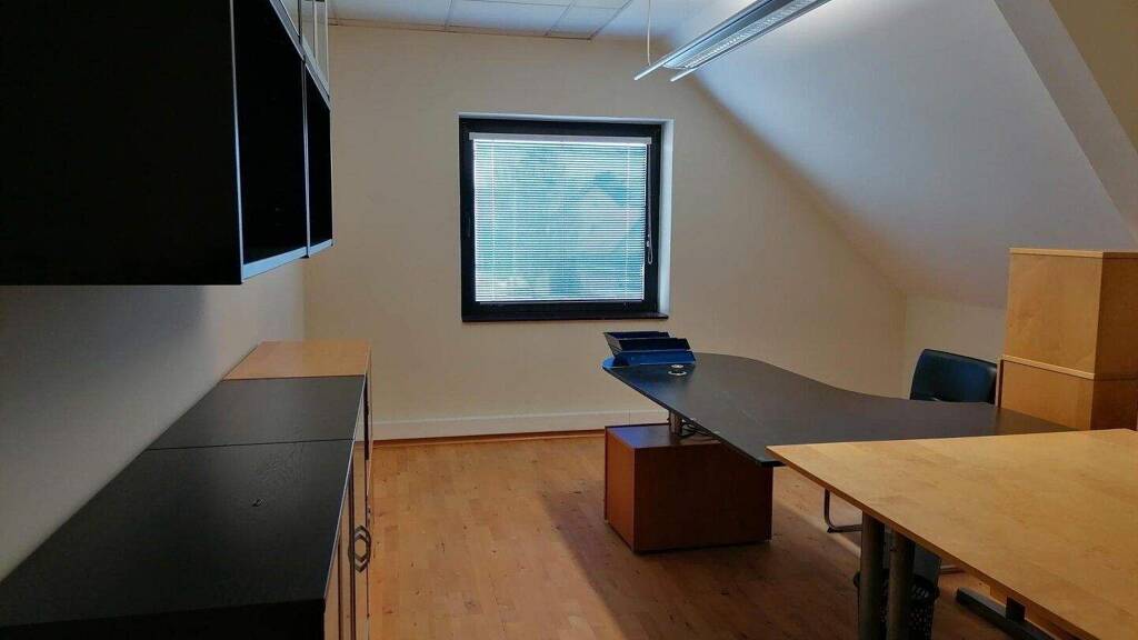 Büro zur Miete 320 € 1 Zimmer Leibnitz 8430
