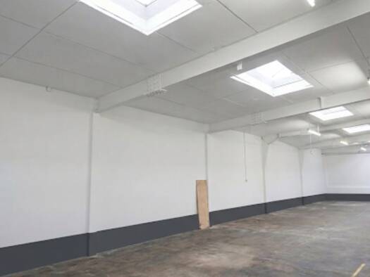 Büro zur Miete provisionsfrei 3.400 € 4 Zimmer 870 m² Bürofläche Mennighüffen Löhne 32584