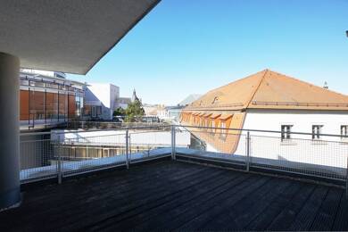 Wohnung zur Miete 860 € 4 Zimmer 123,5 m² 3. Geschoss Äußere Schneeberger Straße 4 Schedewitz Zwickau 08056