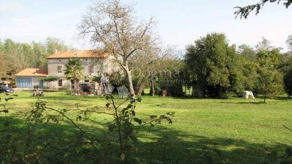 Haus zum Kauf 4 Zimmer 141 m² Labin