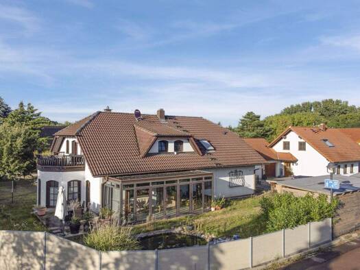 Einfamilienhaus zum Kauf 599.900 € 7 Zimmer 222 m² 782 m² Grundstück Reideburg Halle 06116