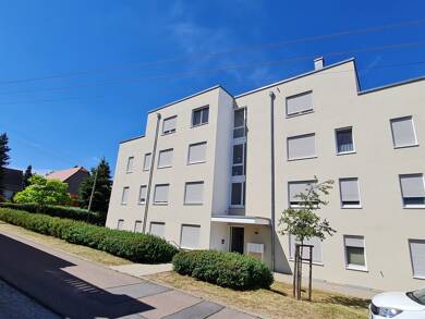 Wohnung zur Miete 525 € 2 Zimmer 57,1 m² 1. Geschoss Weststraße 8a Bretnig Bretnig-Hauswalde 01900