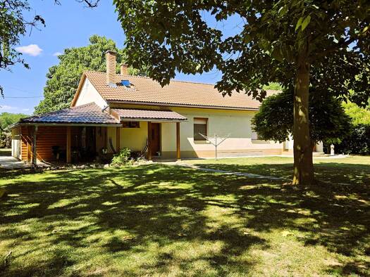 Haus zum Kauf provisionsfrei 175.000 € 4 Zimmer 140 m² 3.100 m² Grundstück Kossuth utca 7781 Ivándárda 7781