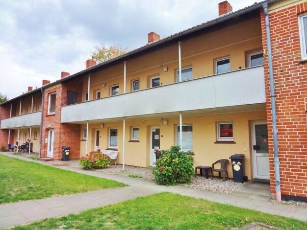 Wohnung zur Miete 335 € 1 Zimmer 32,8 m² frei ab 31.10.2026 Schmiedeweg 10 b Lauenburg/Elbe 21481