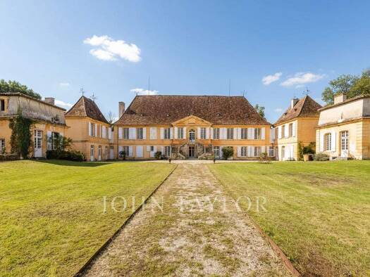 Schloss zum Kauf provisionsfrei 1.150.000 € 22 Zimmer 900 m² Aérodrome Bergerac 24100