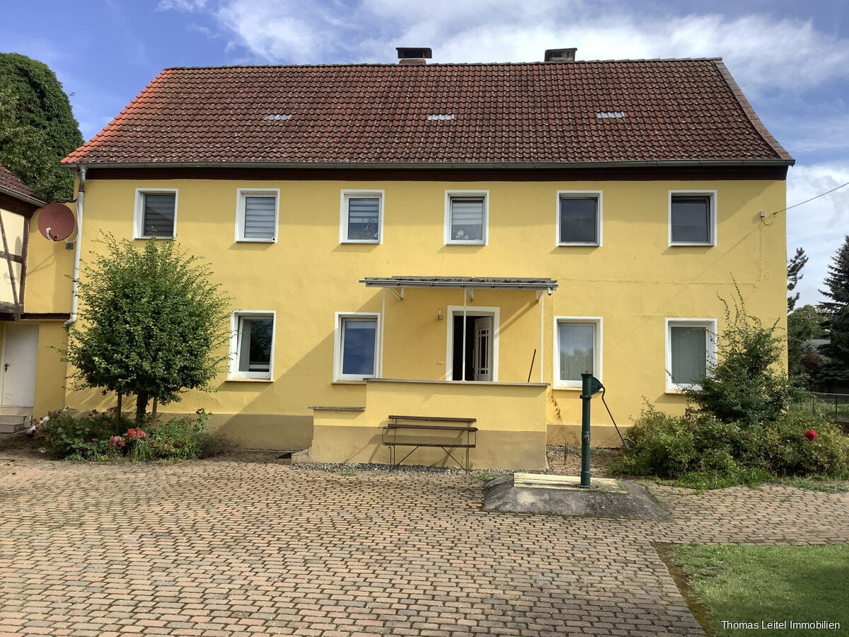 Mehrfamilienhaus zum Kauf als Kapitalanlage geeignet 150.000 € 6 Zimmer 200 m²<br/>Wohnfläche 1.700 m²<br/>Grundstück Lindenstraße 3 Dreileben Wanzleben 39164