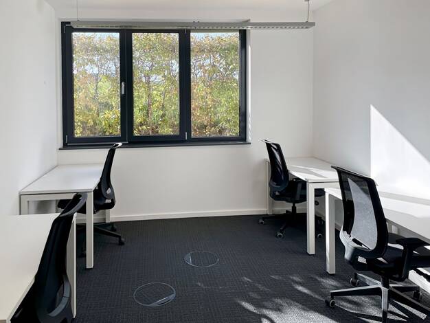 Bürofläche zur Miete provisionsfrei 239 € 10 m² Bürofläche Ludwig-Erhard-Allee 10 Oststadt Karlsruhe 76131
