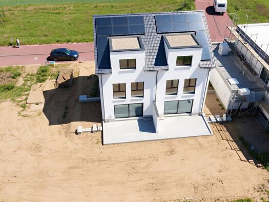 Doppelhaushälfte zur Miete - Erstbezug 3.000 € 5 Zimmer 150 m² 240 m² Grundstück frei ab sofort Nackenheim 55299