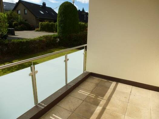 Wohnung zur Miete 355 € 2 Zimmer 49 m² EG frei ab sofort Enger 32130